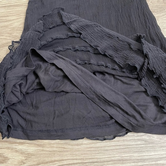 Knitted Dove Black Crinkle Crepe Ruffles Sleeveless Mini Stretch Dress - Picture 13 of 13